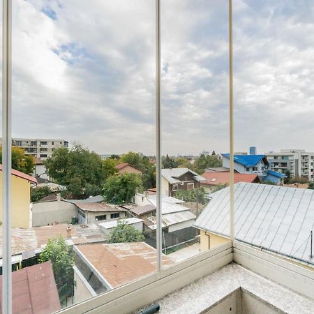Ferienwohnung Luxury Baneasa Bukarest Exterior foto