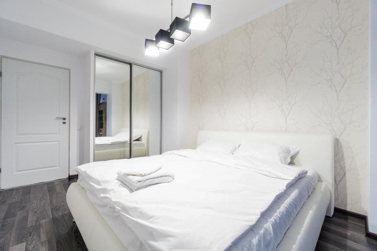 Ferienwohnung Luxury Baneasa Bukarest Exterior foto